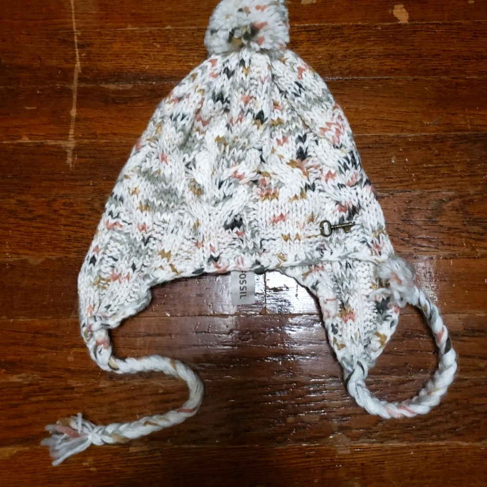 Fossil Womens Toboggan With Pom pom winter hat